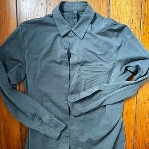 Dark Grey lululemon Men’s Commission Button-Down
